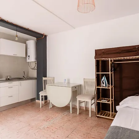Beachfront Oasis Apartment *