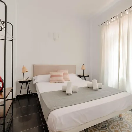 Beachfront Oasis Apartment Málaga